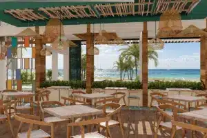 Open-air Cosecha restaurant overlooking the beach at Alltra Samaná